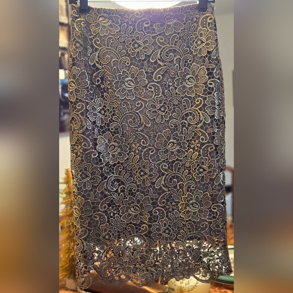 White House Black Market Gold Lace Pencil Party Skirt